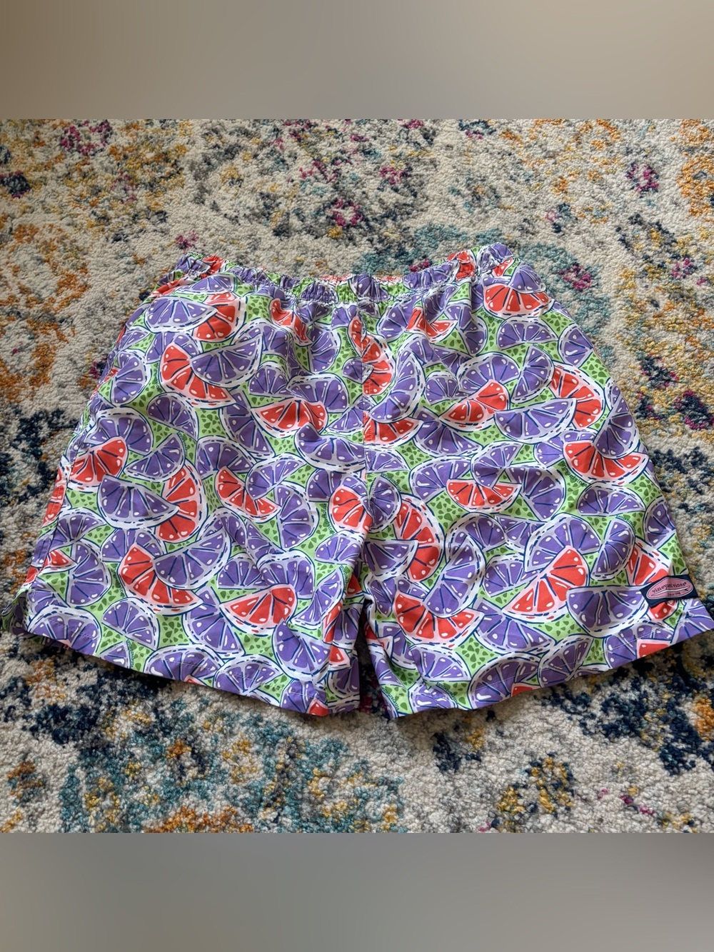 Vineyard Vines men’s swim trunks Fruit-Print Elastic Waist size large